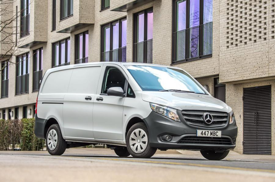 Mercedes vito с 1995 г.в., дизельная модель 2,3 л Система смазки Online manual